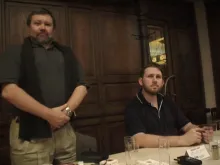  Ο Greg Perry και ο Jonathan Potter (φωτογραφία από το amigaforever.com)